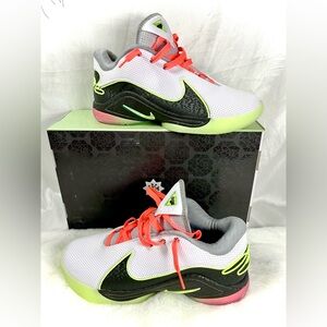 Nike LeBron XXII White/Volt Glow-Medium Ash Men’s Basketball Shoes